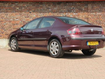 Peugeot 407